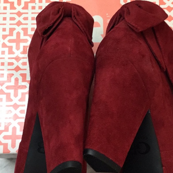 CLASSY Gianni Bini red platform booties, size 7.5 - Picture 4 of 8